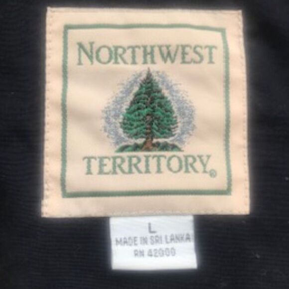 Rain Jacket w/ Lining . Size: Large {42-44} . Northwest Territory . New w/o Tags - Picture 4 of 4